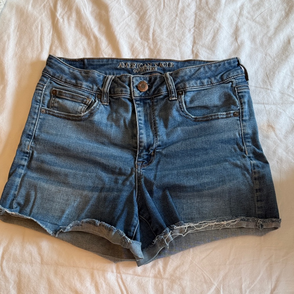 American Eagle Outfitters Medium Blue Denim Frayed Hem Shorts
